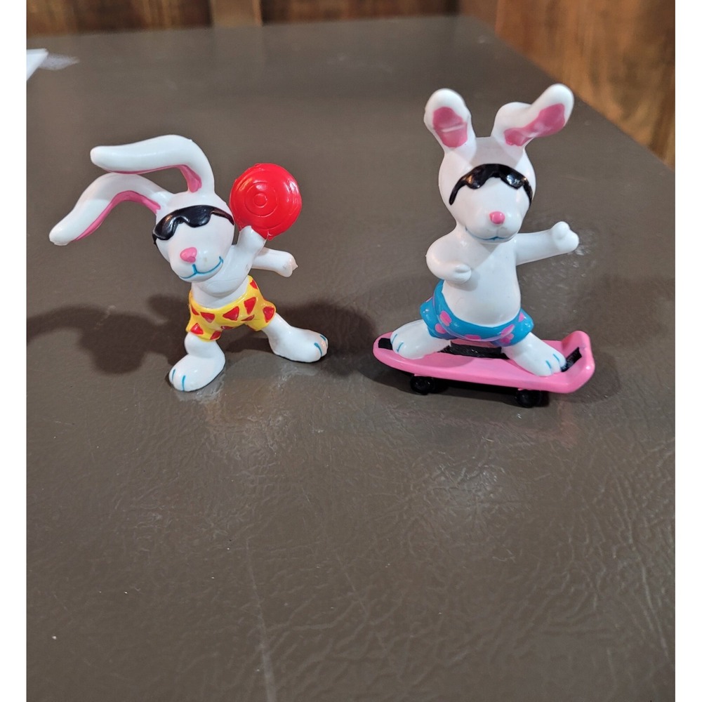 Two Eveready Energizer Beach Bunnies PVC Figures 1980s-90s Hardees Funmeal Toys